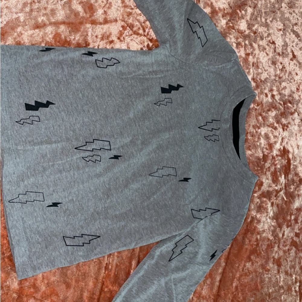 Cat & Jack Heather Gray Tee with Lightning Bolts ⚡️